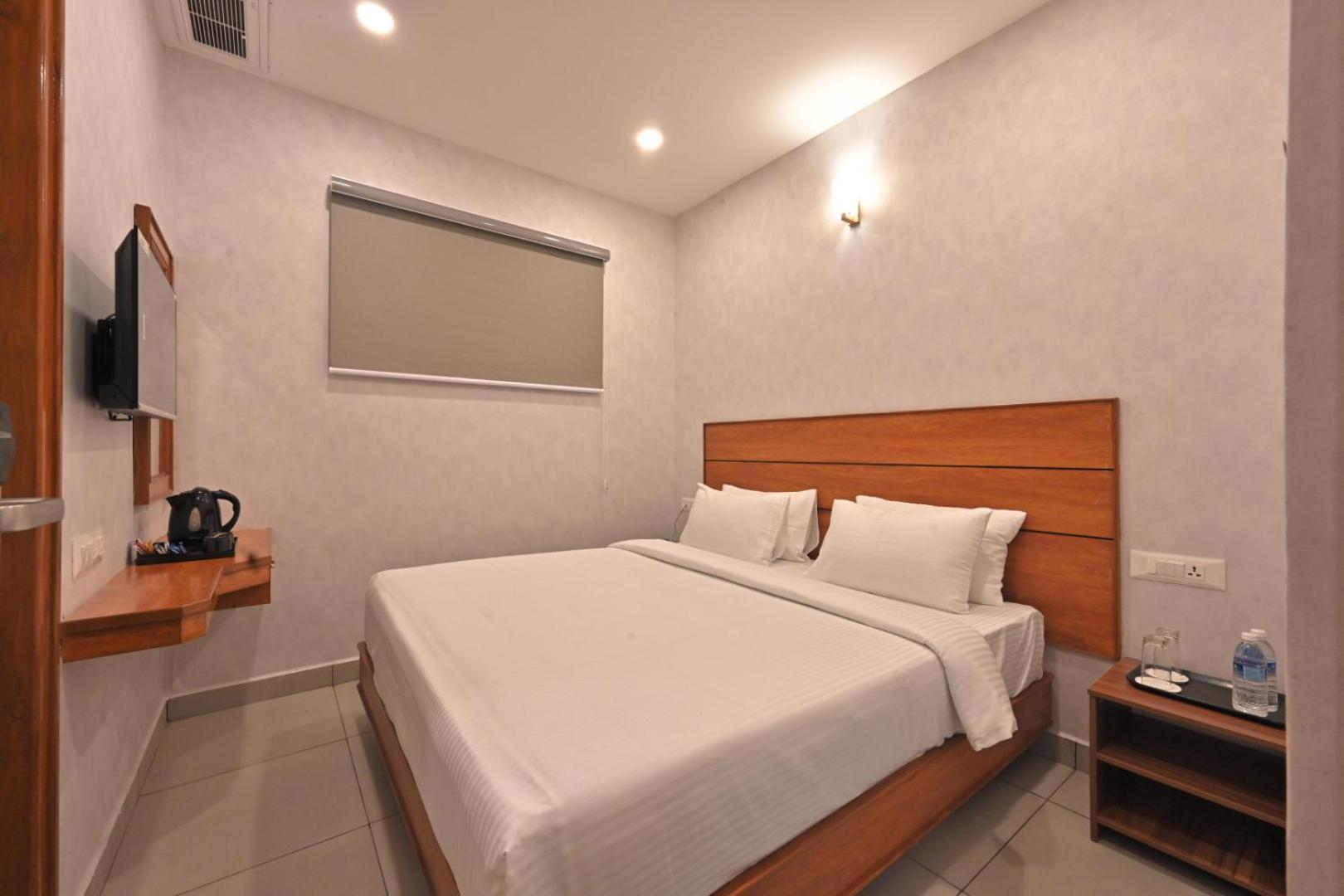 Hotel Cr Rivera Madurai Esterno foto
